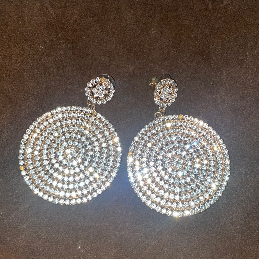 Gold shinny earrings